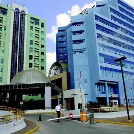 Apartamento Detras Del Homs En Santiago De Los Caballeros Piso 1 Apartment Екстериор снимка