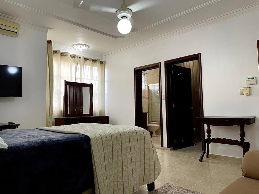 Apartamento Detras Del Homs En Santiago De Los Caballeros Piso 1 Apartment Екстериор снимка